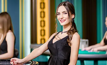 Biểu tượng bảo mật với lá chắn và ổ khóa, thể hiện an toàn dữ liệu tại jun88v8 casino